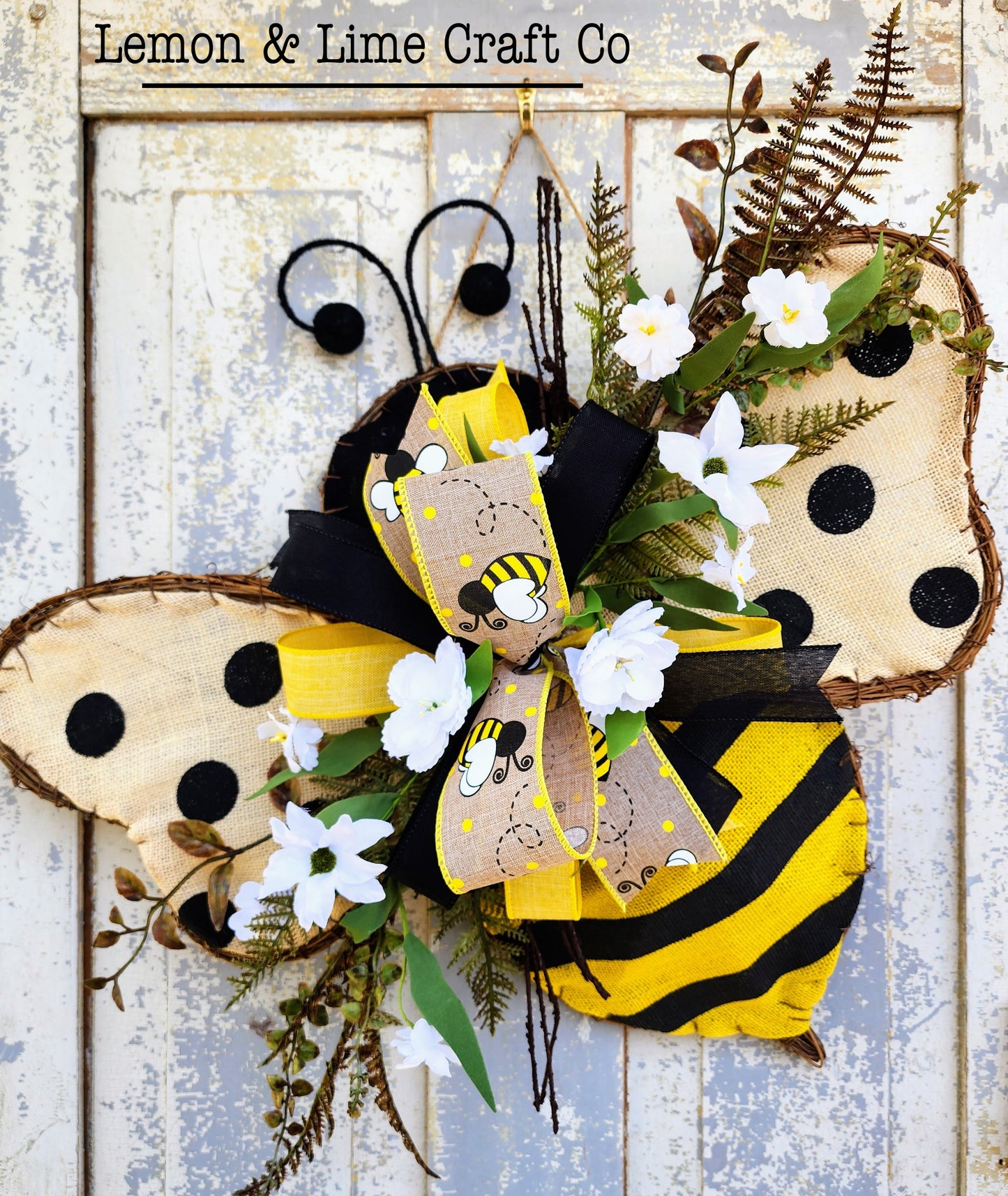 Bee Doorhangers