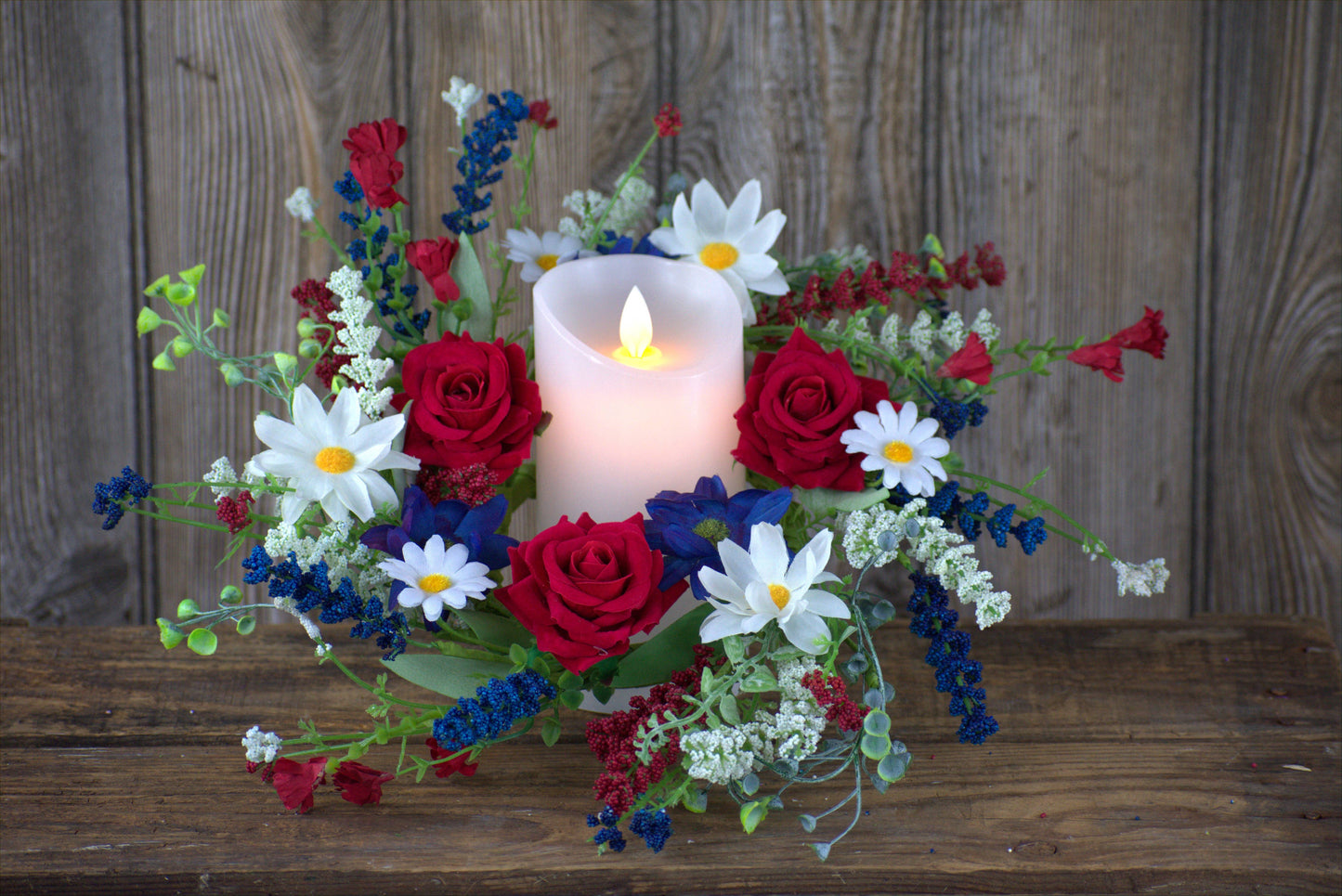 Royal Splendor Candle Ring - 6.5"
