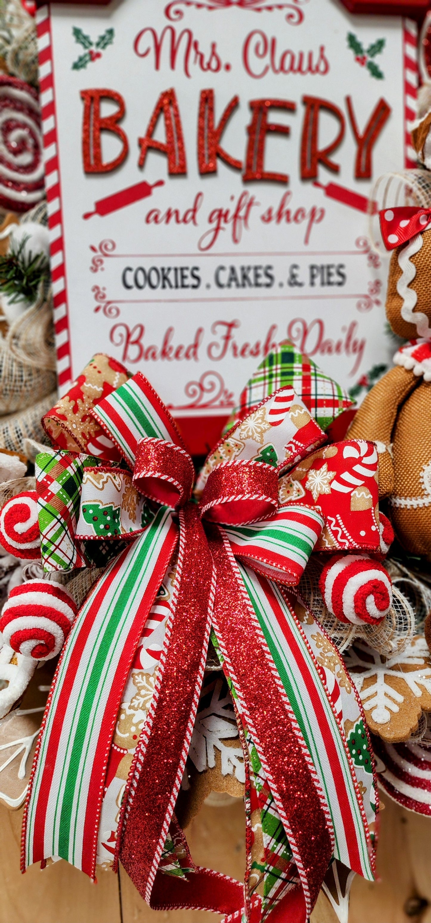 Mrs Claus' Gingerbread Bakery