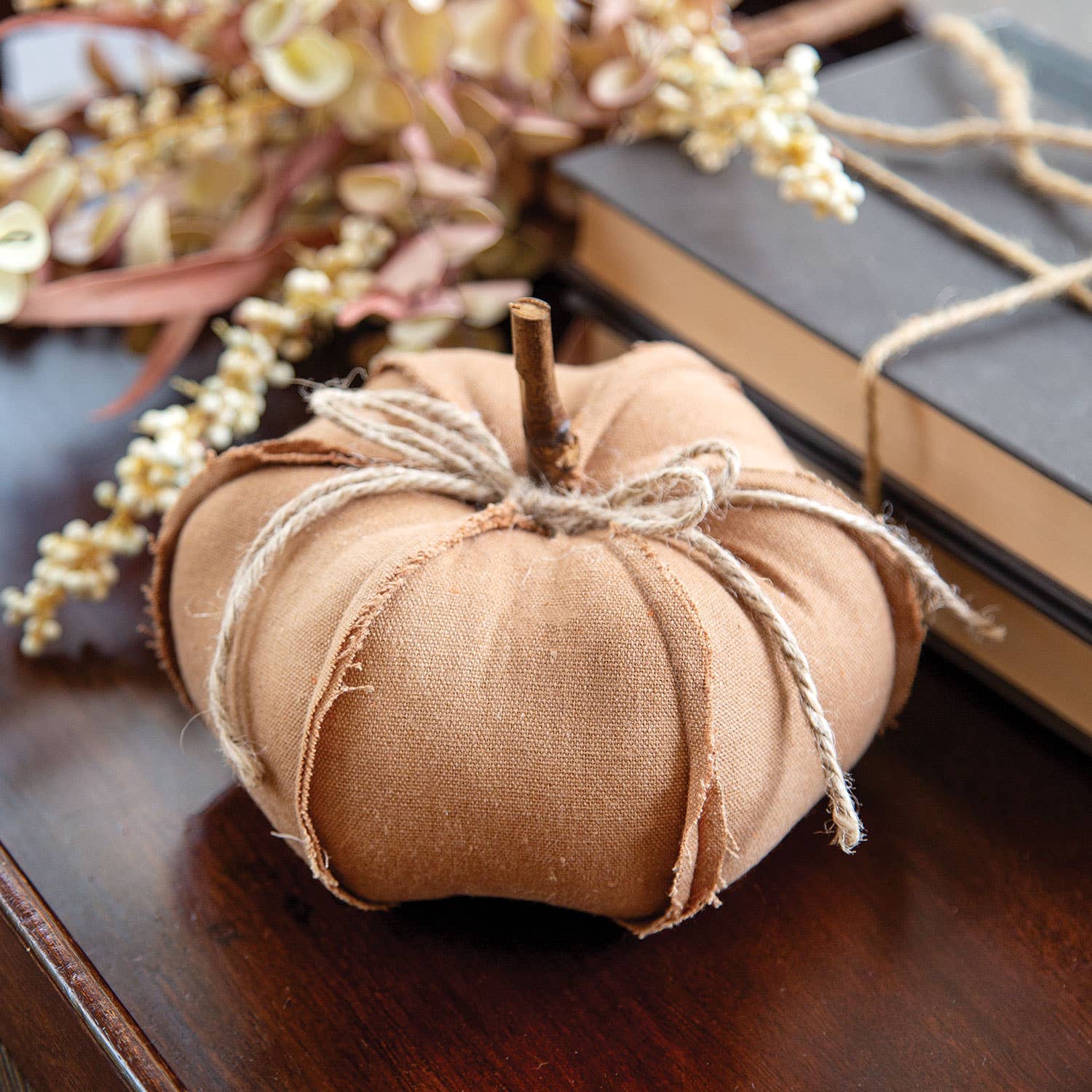 Stuffed Brown Pumpkin w/Seams - 6.5"