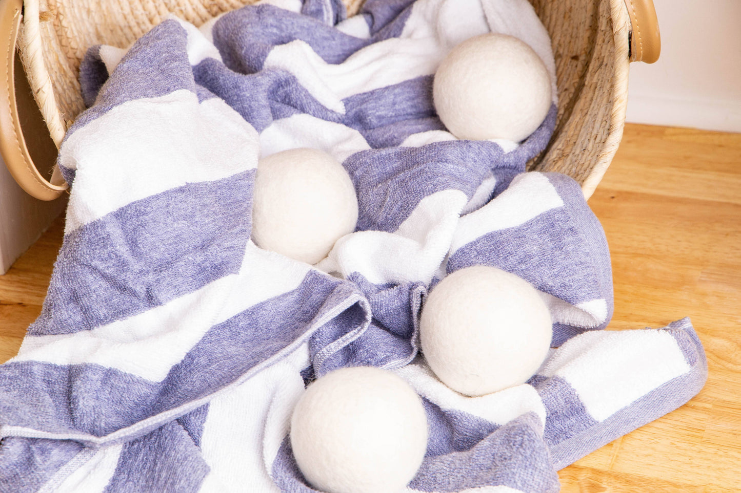 Creamy White Eco Dryer Balls (Set of 3)