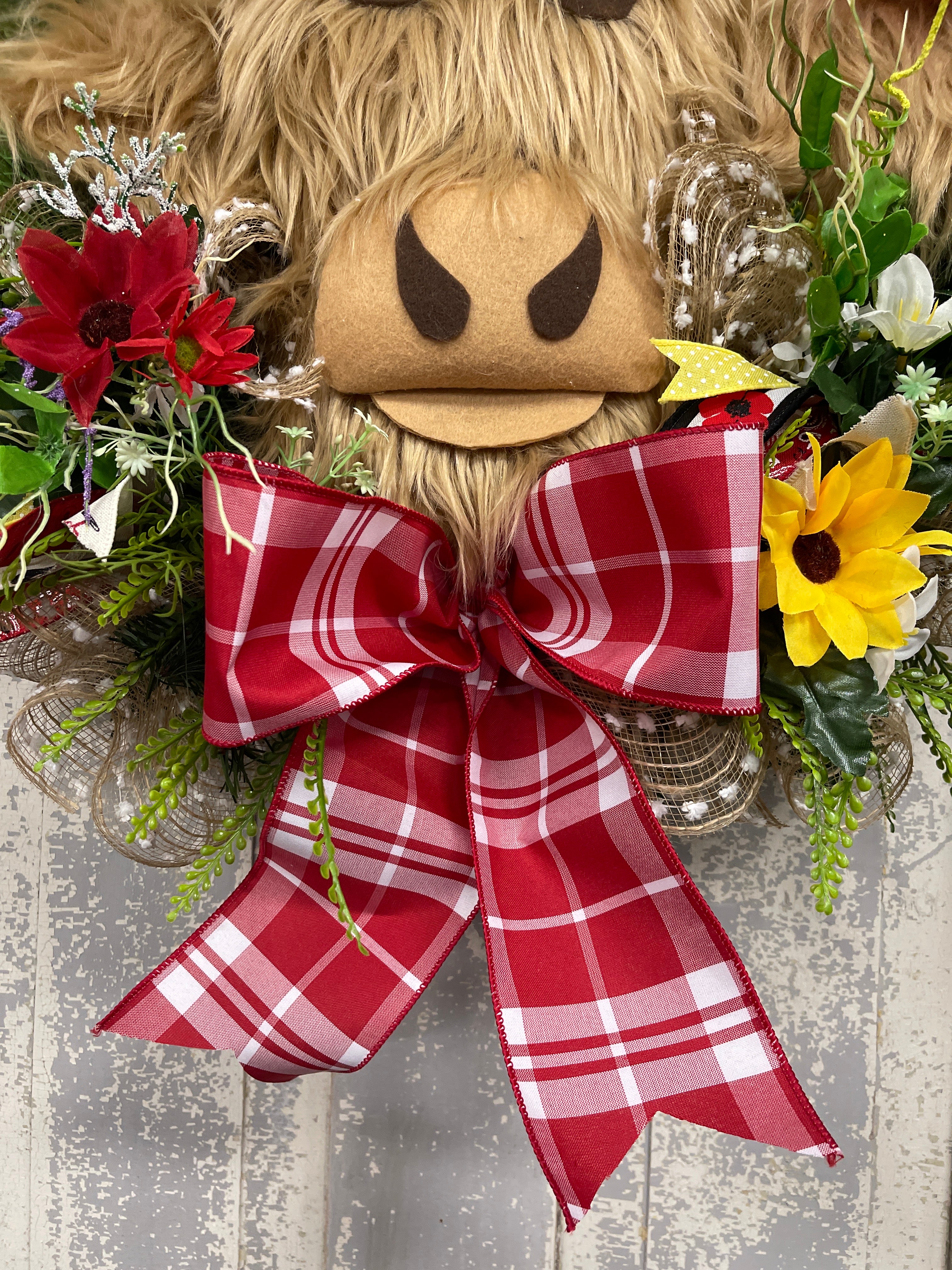Floral Highland Cow Wreath with Bow