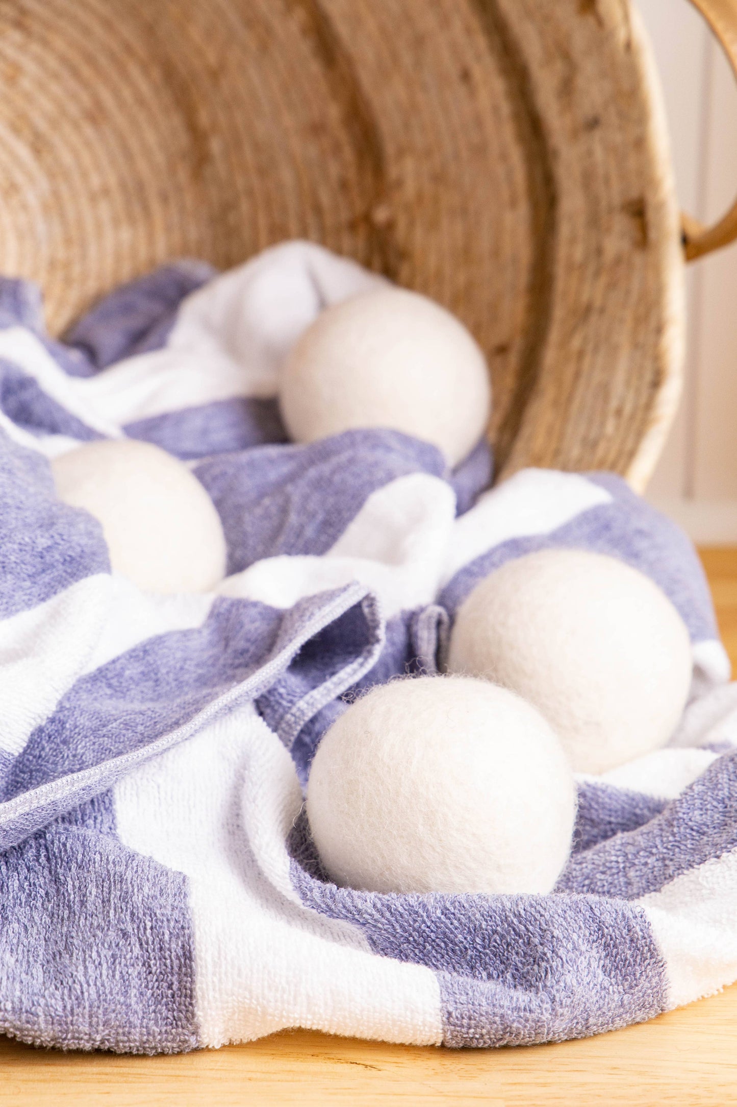 Creamy White Eco Dryer Balls (Set of 3)