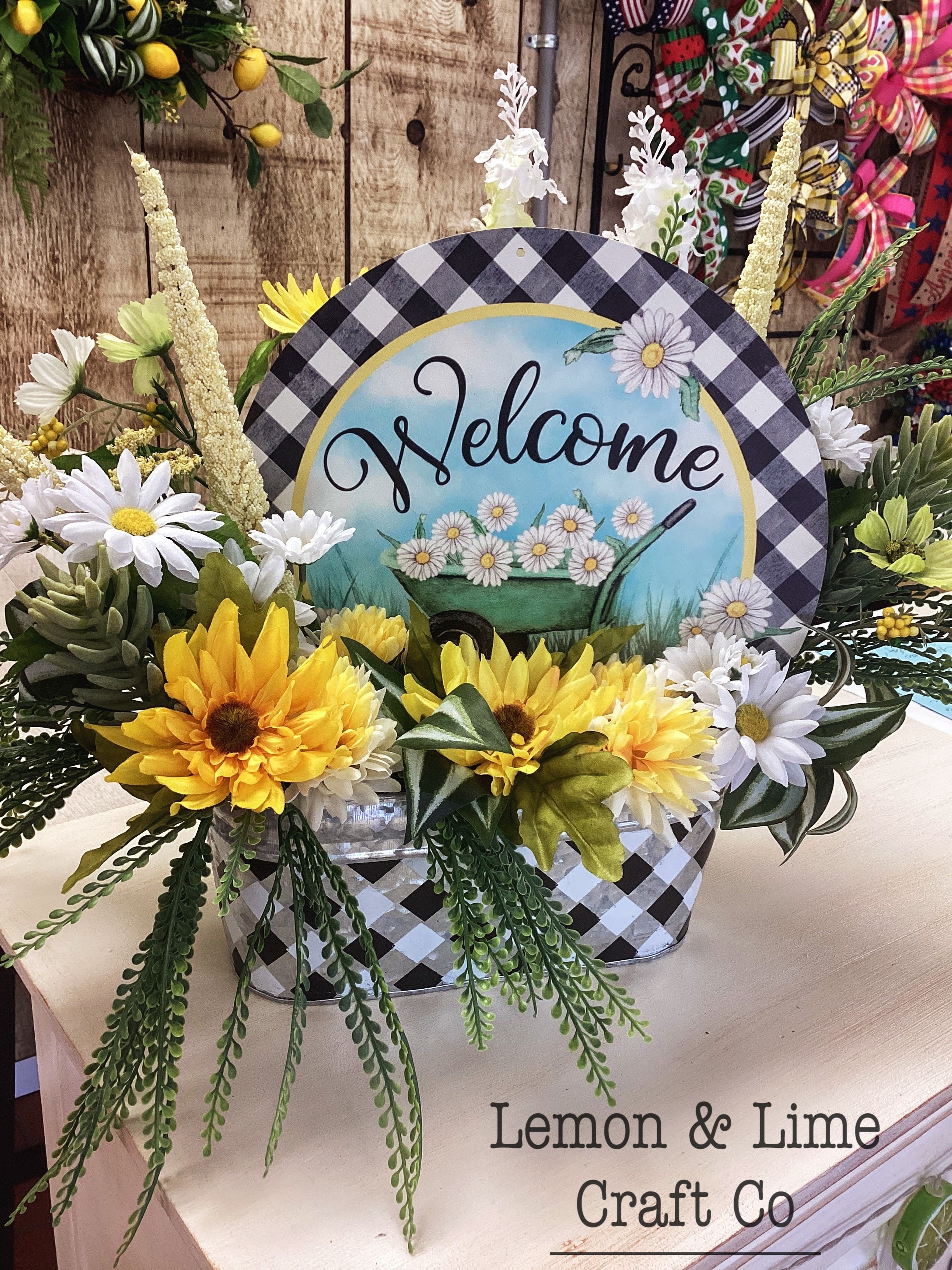 Plaid Summer Daisy Floral Arrangement