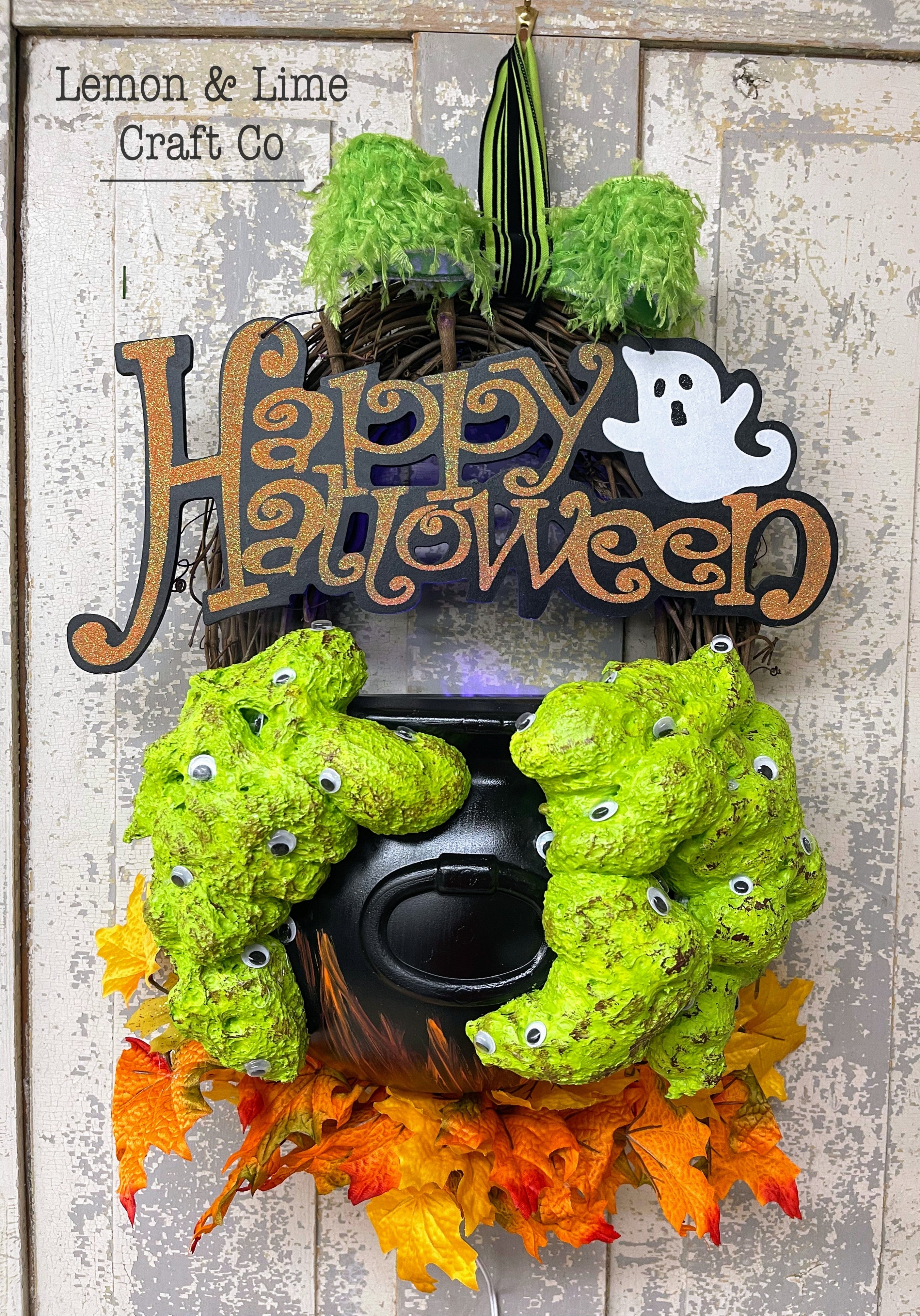 Working Witches Cauldron Wreath