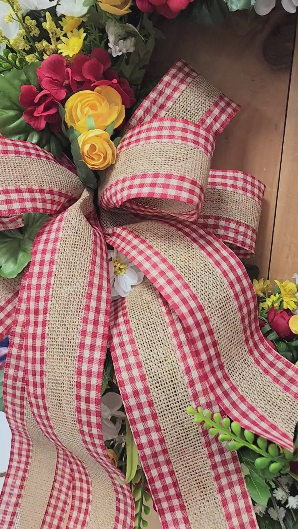 Large Red Geranium Farmhouse Wreath