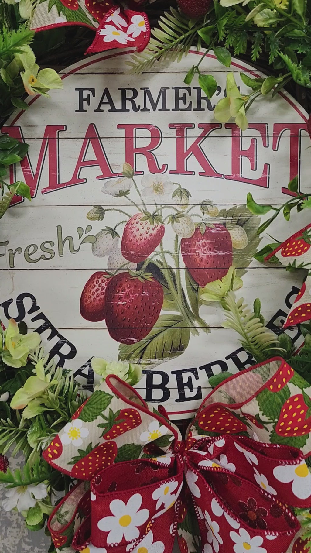 Small Strawberry Floral Grapevine Wreath