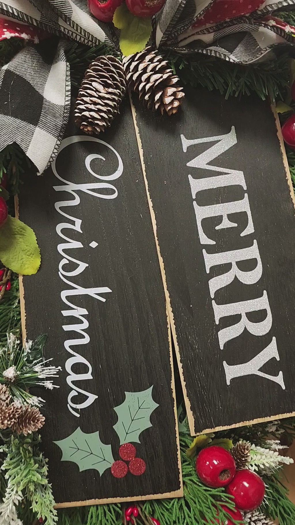 Black and White Christmas Swag with Tag Sign