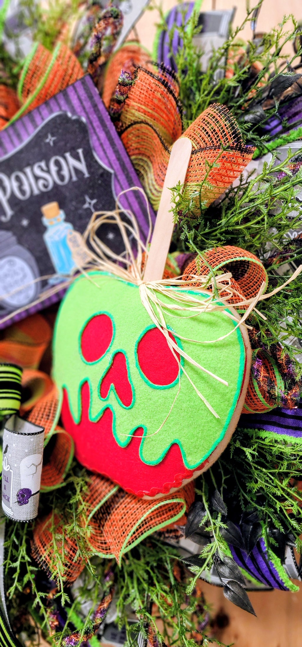 Poison Apple Halloween Wreath