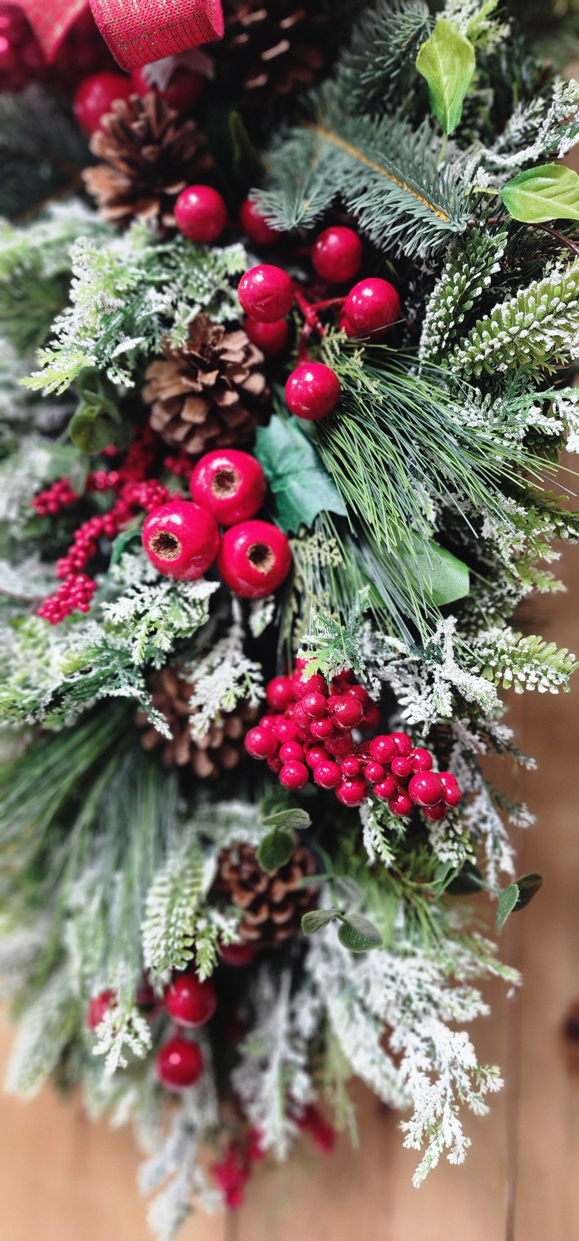 Snowy Berry Winter Pine Swag