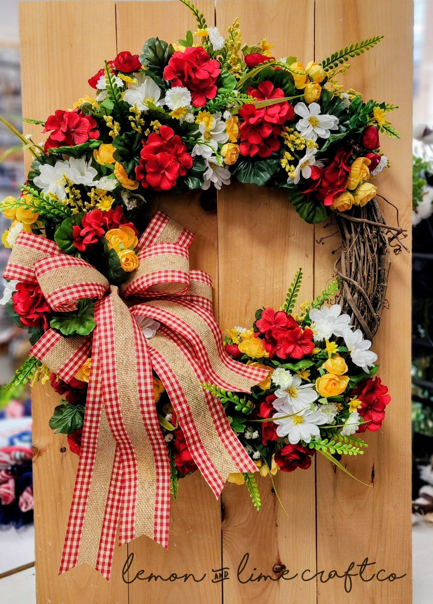 Large Red Geranium Farmhouse Wreath