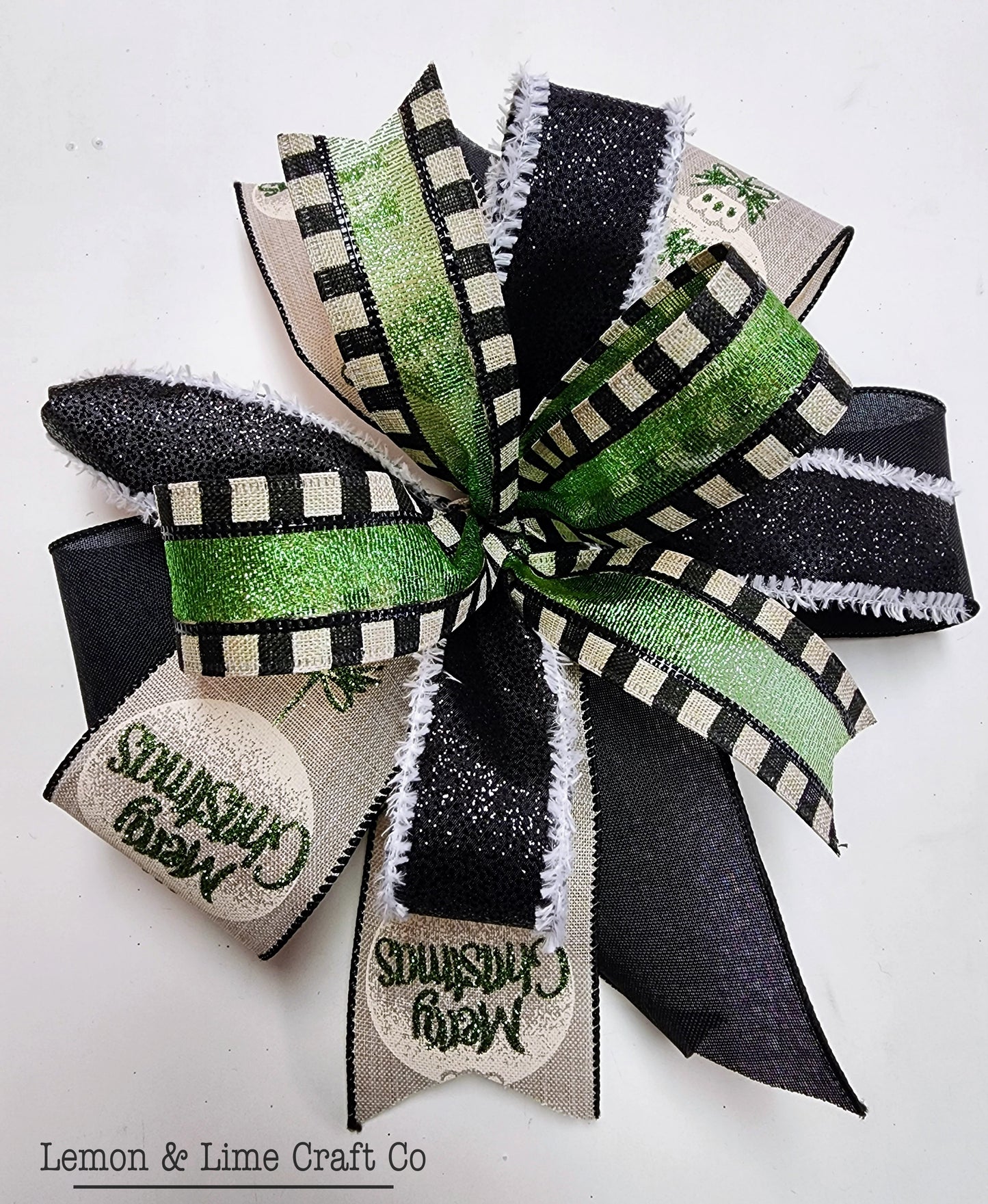 Small Black/Green Christmas Bow(4 ribbons)