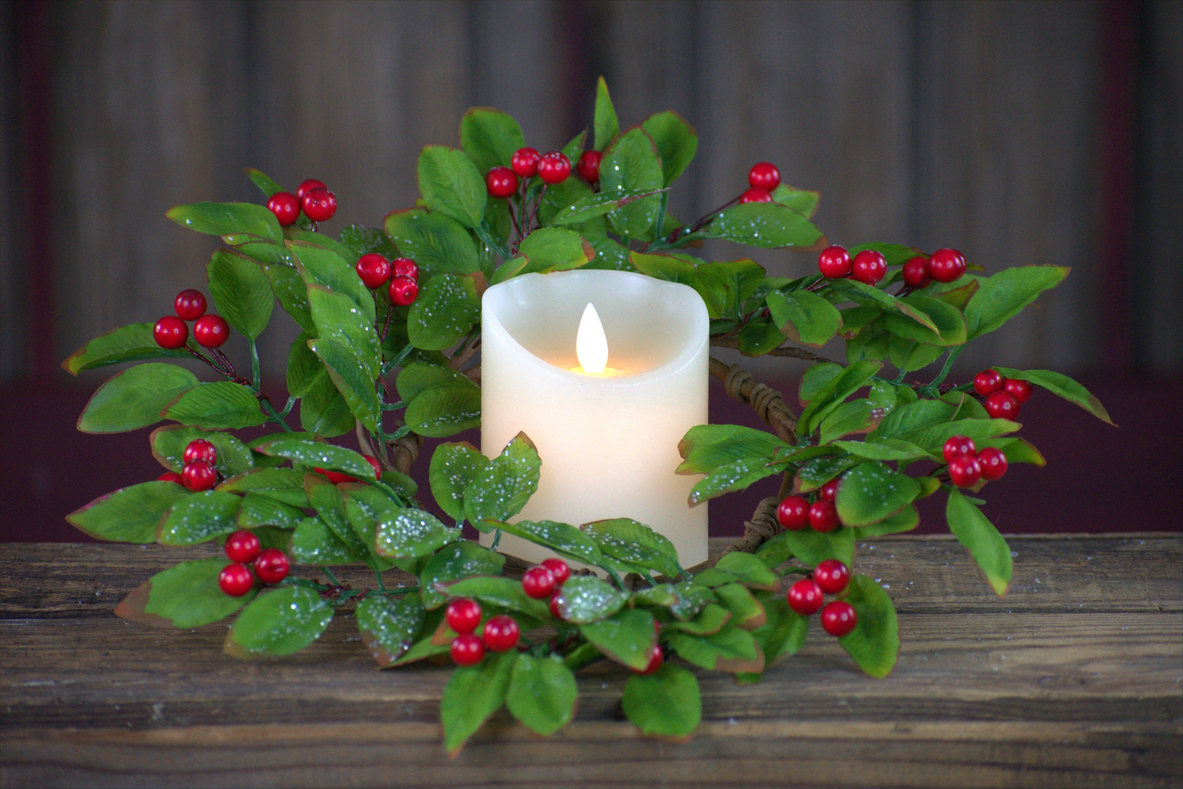 Holly Berry Candle Ring - 6.5in